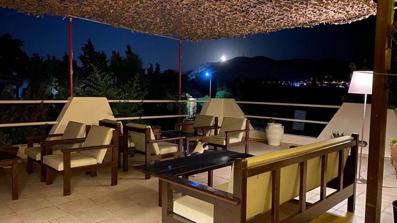 Arion Stables & Apartments Limenas Chersonisou Exterior foto